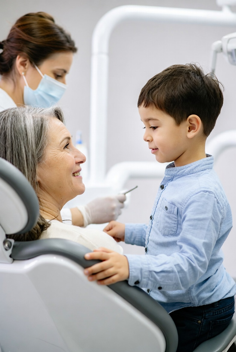 Viena kėdė trims kartoms: odontologija visai šeimai